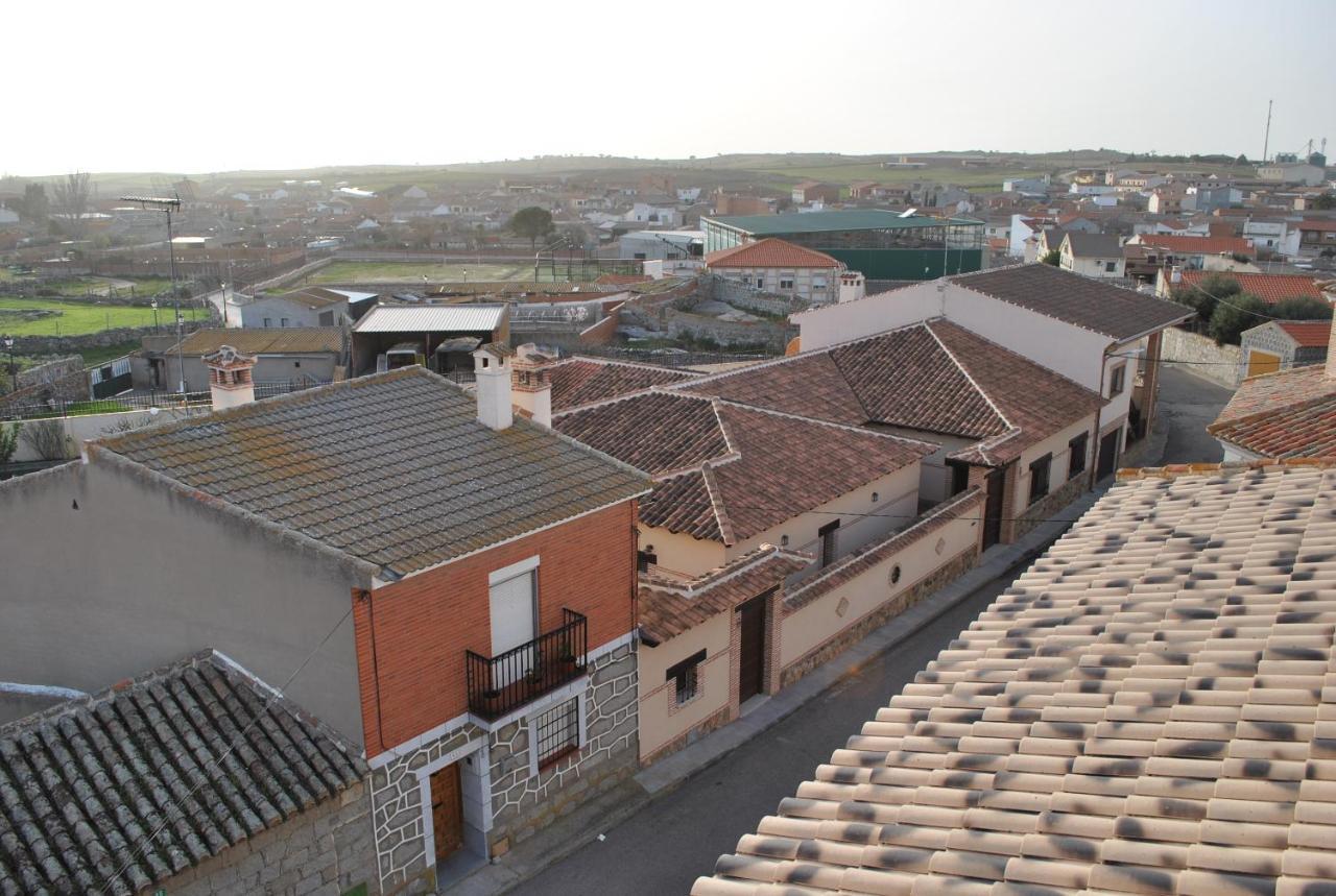 Viviendas De Uso Turistico Dulcinea Las Ventas con Pena Aguilera Esterno foto